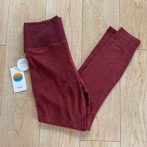 NWT | Vuori Lux Studio Legging in Currant Heather